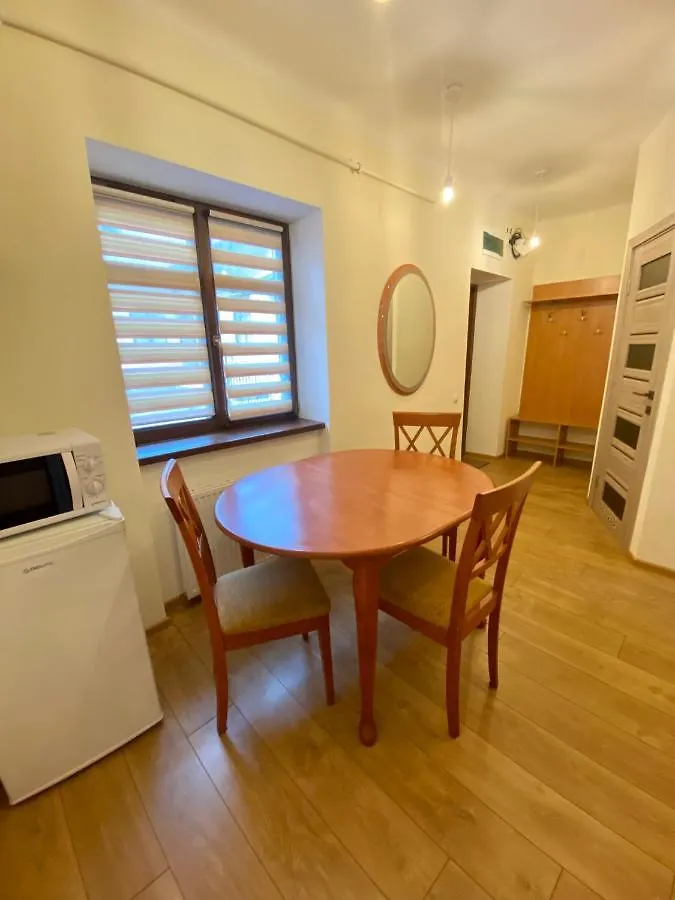 Yaroslav Osmomysl Square Apartments Lviv